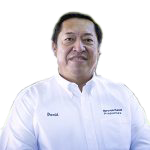 Portrait of Daivd Medina in a white colloard Brookfield Properties branded work shirt